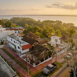 Miriam Hotel